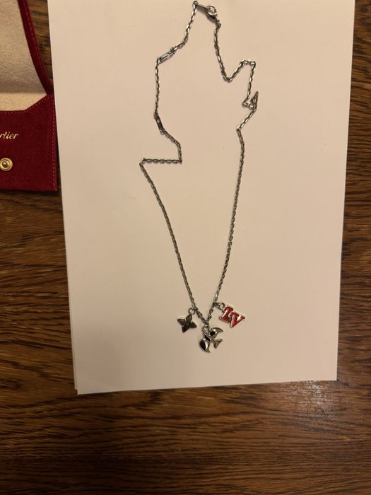 ожерелье Collier LV Dove от Louis Vuitton.