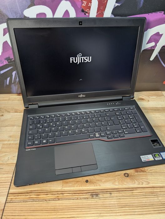 Ноутбук Fujitsu Celsius H78 для роботи з графікою та 3D моделбювання ...