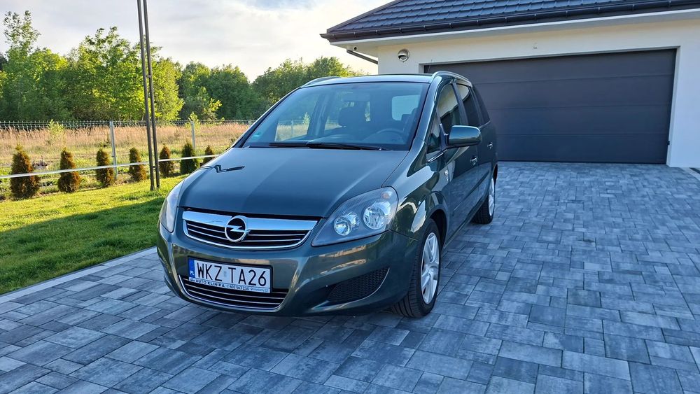 Opel Zafira 2010r. 1.8 benzyna. Bezwypadkowa. Stan bardzo dobry