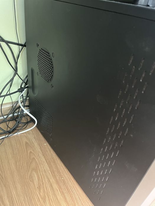 Компютер для роботи та ігор