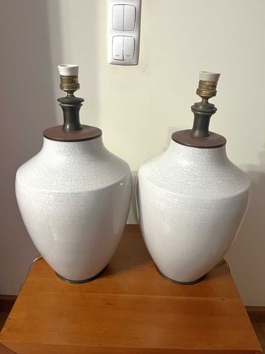 Par de Candeeiros de Mesa Grandes