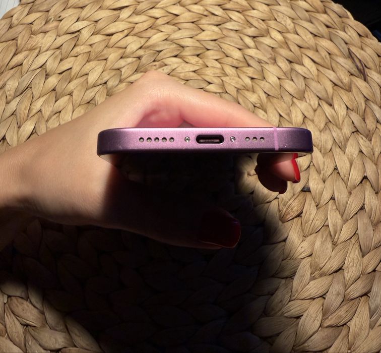 Iphone 16 256GB różowy