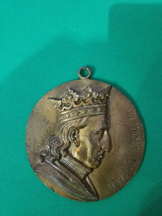 Medaliony z mosiądzu