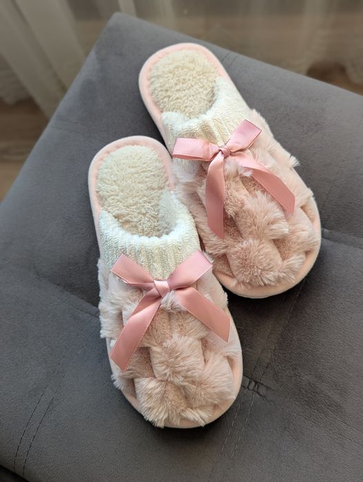 Тапки,капці домашні