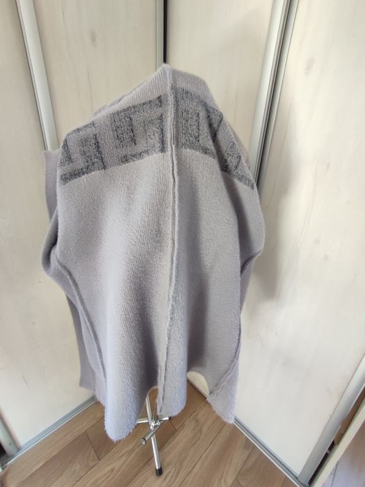 Damski płaszcz, alpaka, szary z czarnym wzorem, roz uniwersalny, nowy