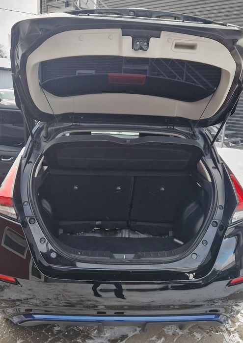 Nissan leaf 2018
