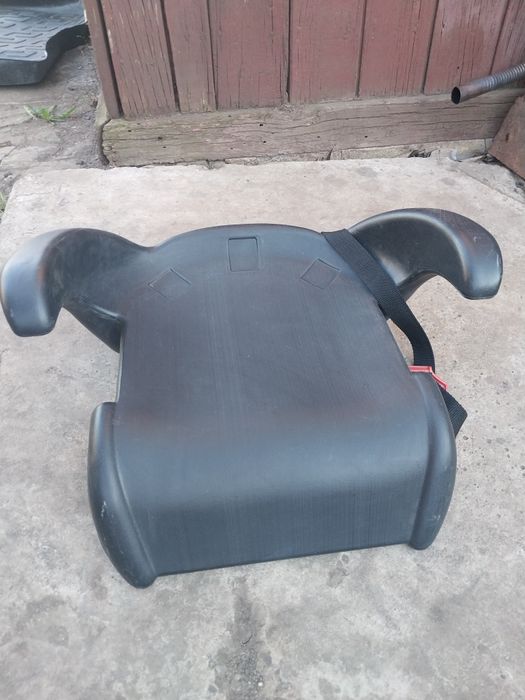 Бустер автокремло Chicco