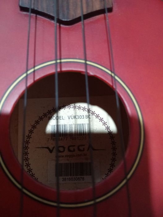 Ukulele em bom estado