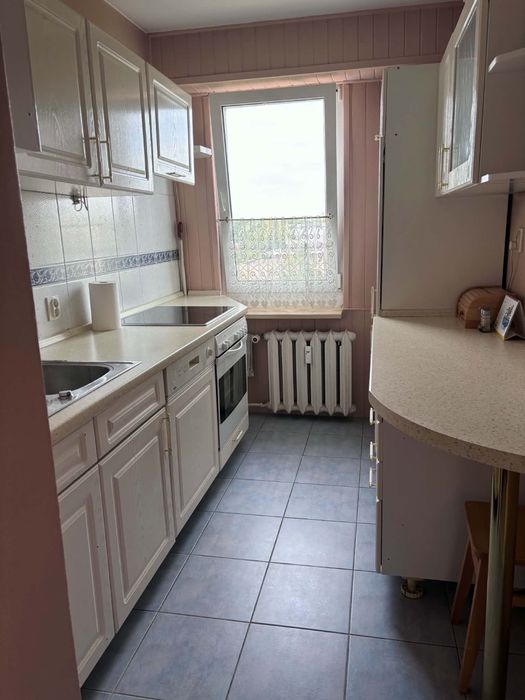 Przestronne M4 61 m² z balkonem w centrum Brzezin!