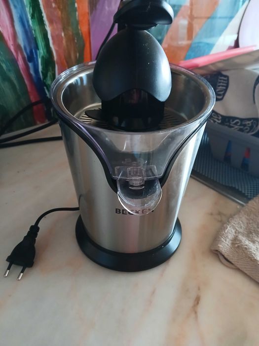 Citrus Juicer426077204523919361