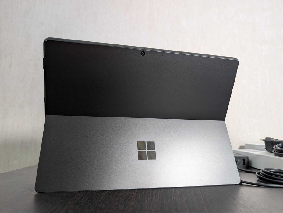Microsoft Surface Pro 8 16/512gb Intel i7-1185g7