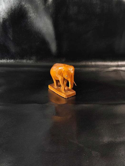 Słoń Z Drewna Teak