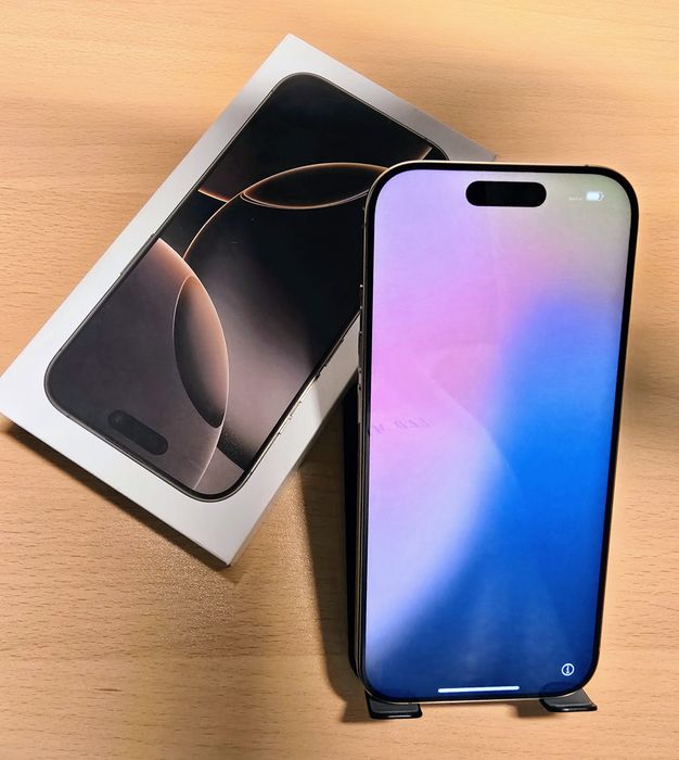 iPhone 16 Pro na cor Desert Titanium, fatura e garantia.