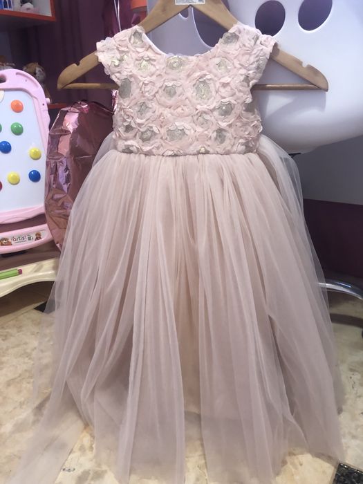 Сукня,плаття на дівчинку