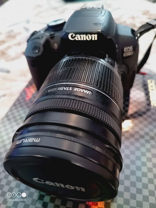 Продам фотоаппарат 
Объектив Canon EF-S 18-200mm
 + Marumi Circular PL  Фотоаппарат Canon EOS 650D
Объектив Canon EF-S 18-200mm
 + Marumi Circular PL