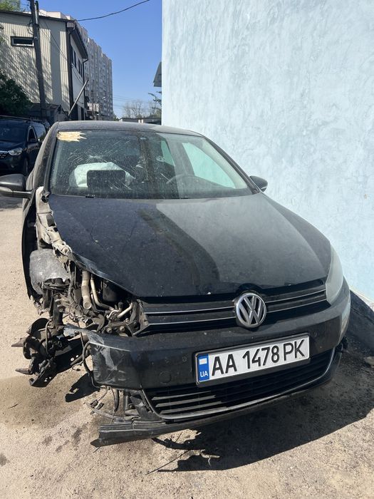 Volkswagen Golf після дтп