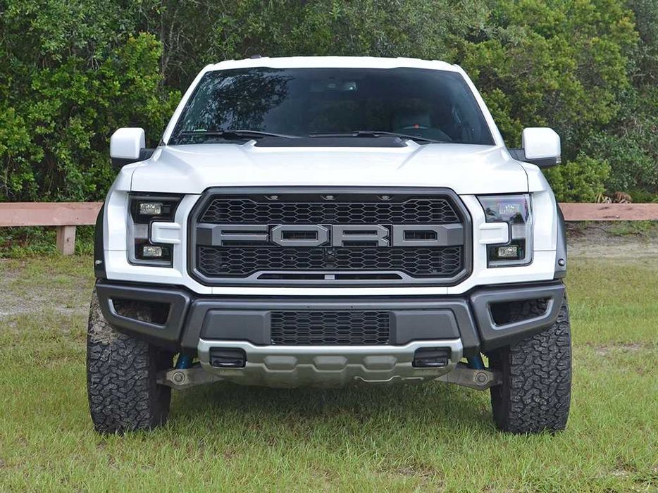 FORD F150 RAPTOR  бампер передній форд розбор рапотр ф150  запчастини