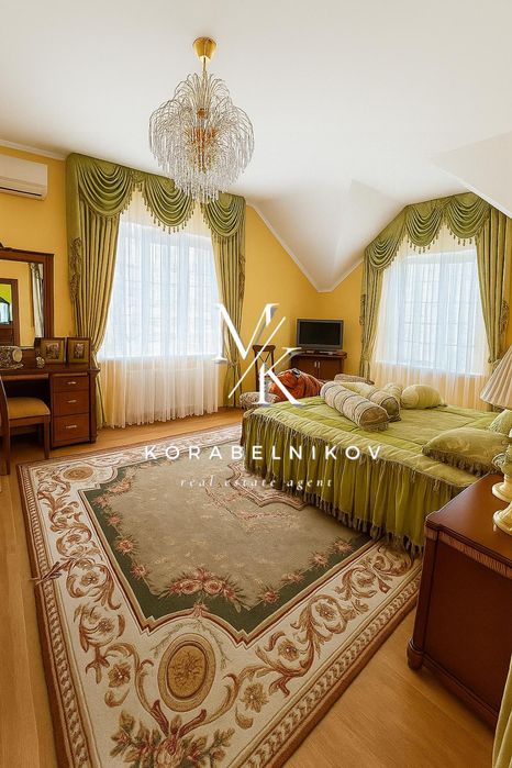 Будинок мрії у Крюківщина. 268м2, 12 соток, газ, генератор