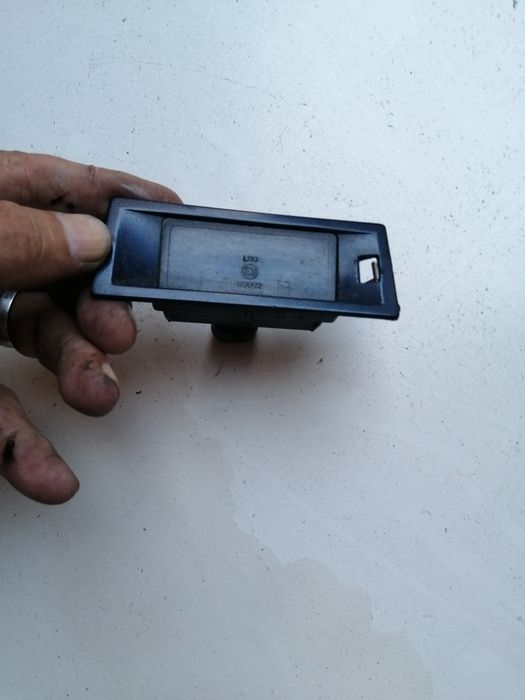 Vendo botões de consola e luz matricula Fiat bravo brava