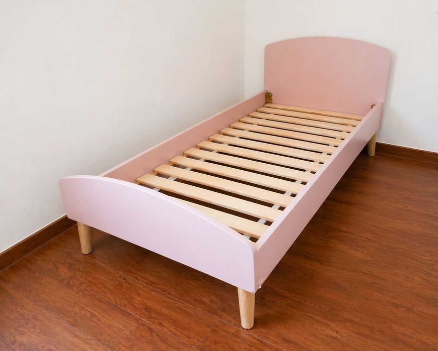 Cama criança rosa