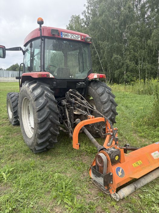 Wynajem /uslugi traktor 90 km