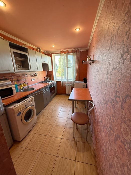 Продам 2к Харківська , ремонт, меблі , техніка