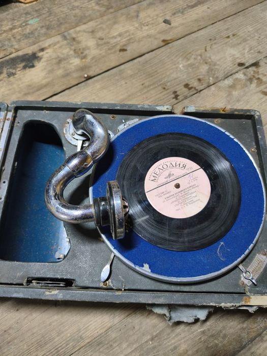 Магнітофон SHARP GF-777