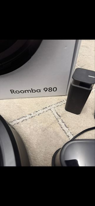 iRobot Roomba 900 series