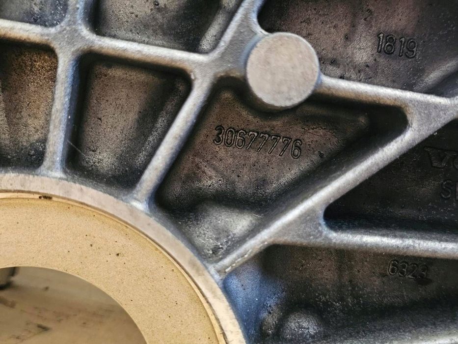 blok silnika volvo s80 v70 xc70 xc60 v50 s40 c30 c70 2.5t 30677776