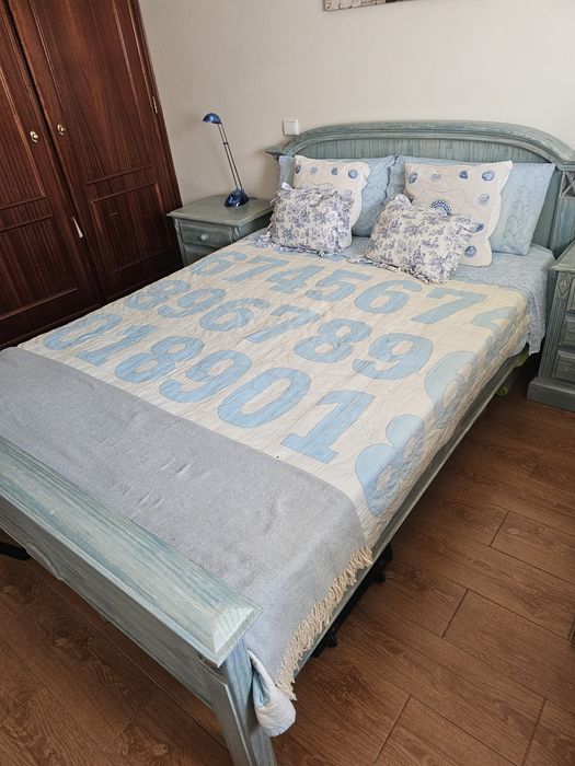 Quarto completo sem roupeiro