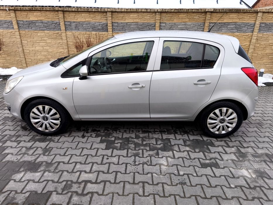 Opel Corsa 1.2benzyna