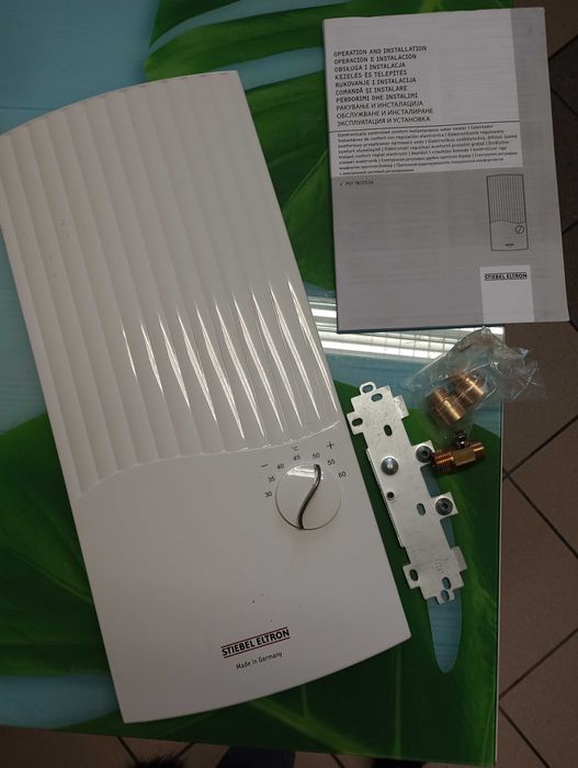 Elektryczny przepływowy ogrzewacz wody PEY 18-21-24kW STIEBEL ELTRON