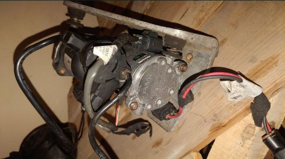 Компрессор подвески L320 Range Rover Sport Л322 пневмокомпресор балон