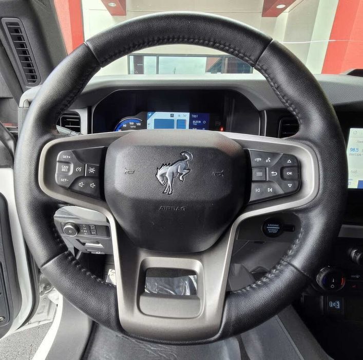 Ford Bronco      2022