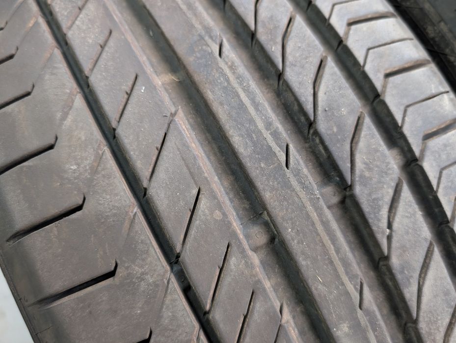 Continental Sport Contact 5 245/40/19 para Opony