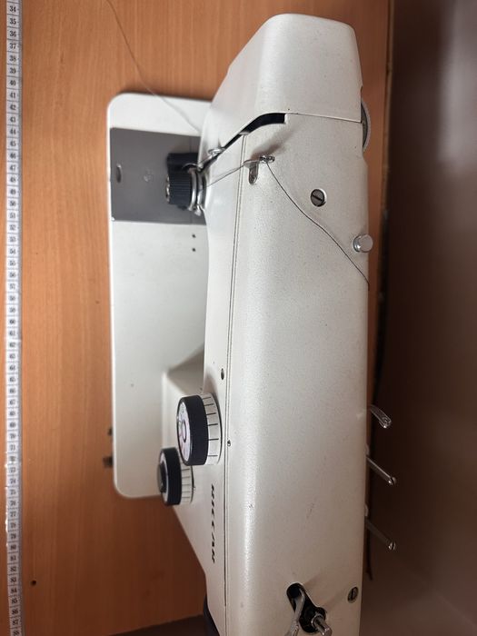Maquina de costura