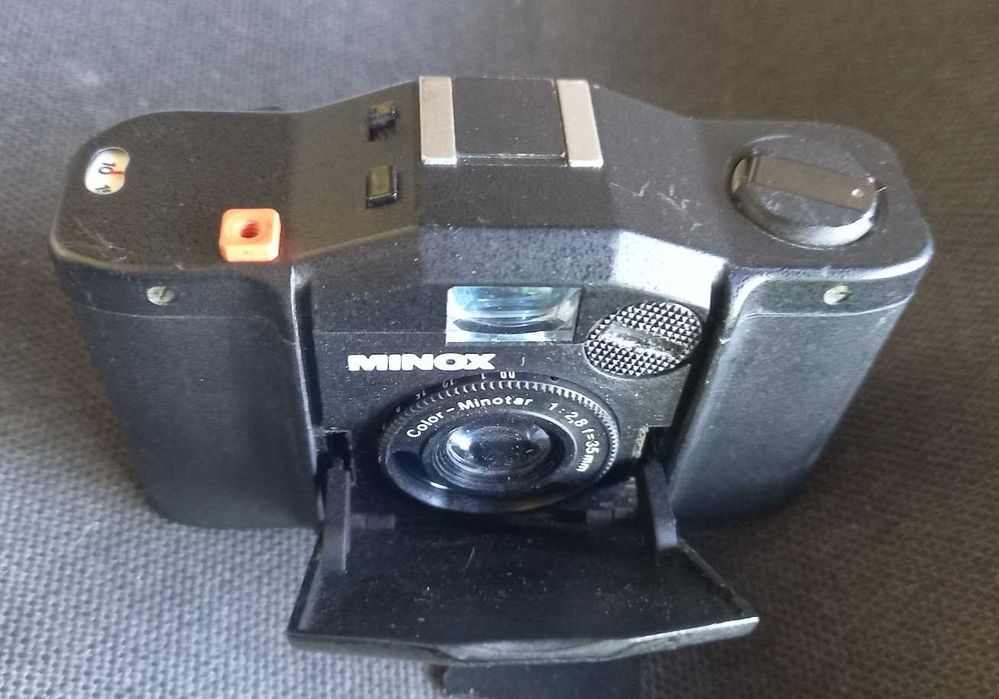 Lote 8 Câmaras Fotográficas Vintage Analógicas (Olympus, Minox, Zeiss, FED, Kodak)