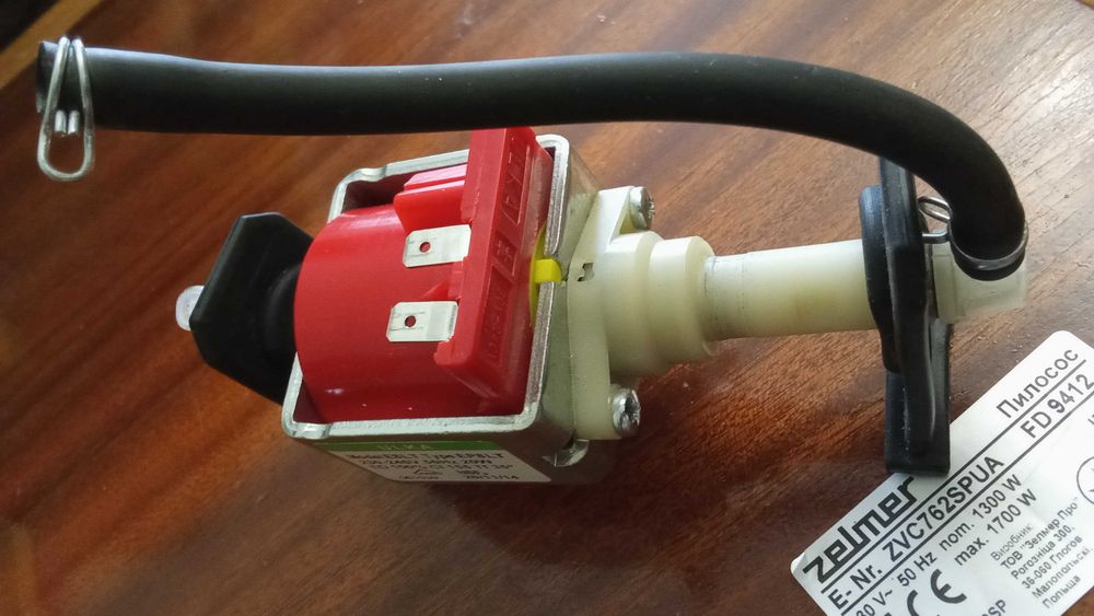 Насос ULKA моющего пылесоса ZELMER  ZVC762SPUA  FD9412 Польша