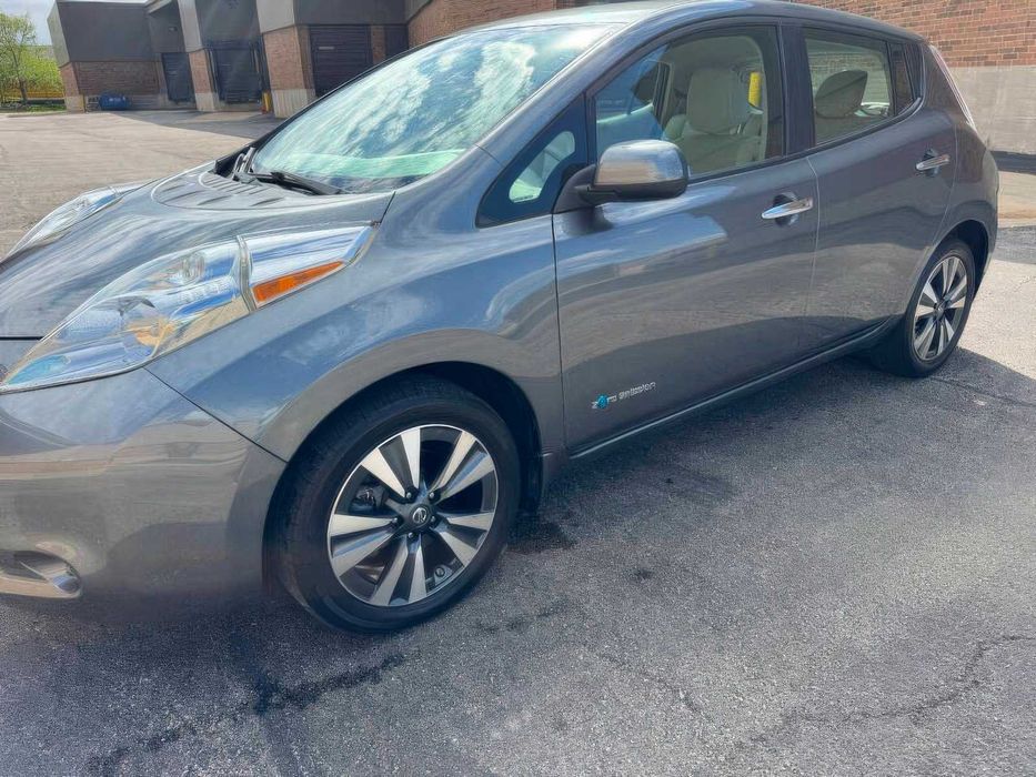 Nissan Leaf Sl      2017