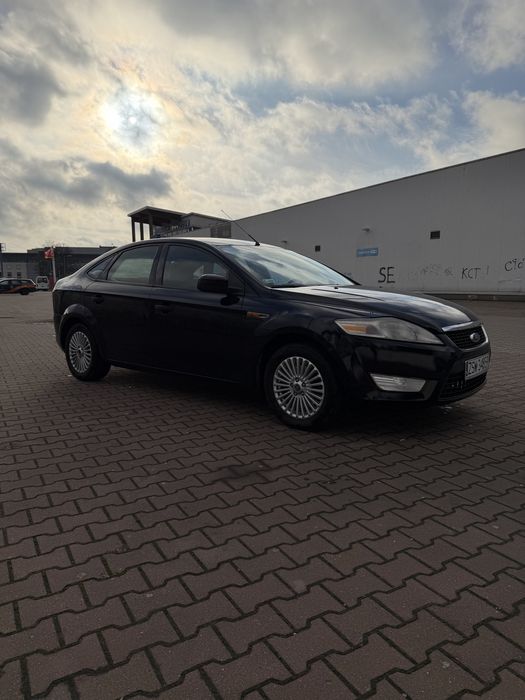 Ford Mondeo MK4 • 1.6 benzyna • 2008 rok • Dobry stan