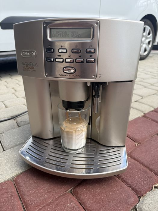 Express do kawy deLonghi magnifica capuccino