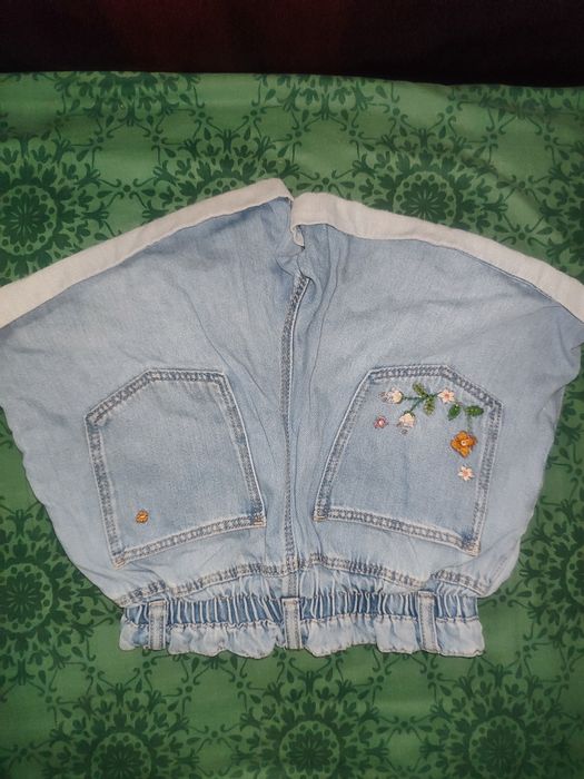 Джинсові шорти для дівчинки