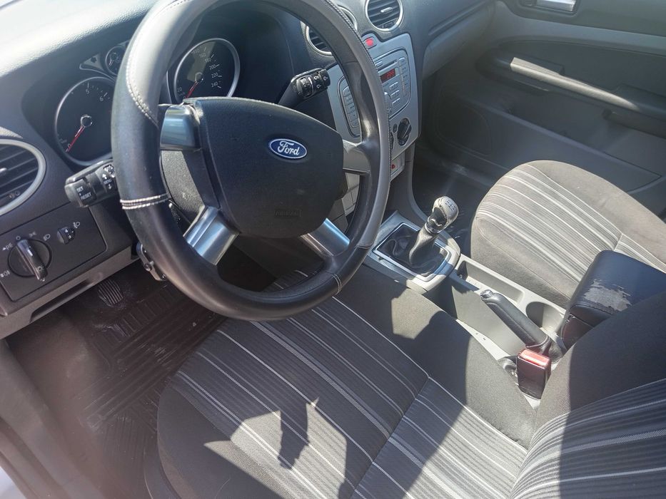 Carro Ford focus