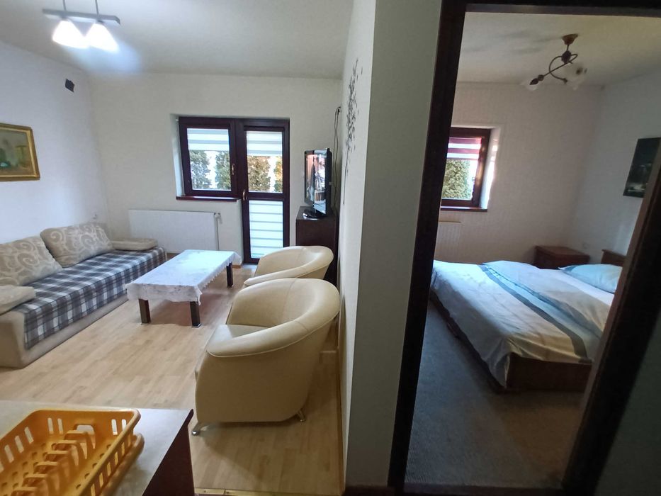 Apartament 4-7 osobowy z oddzielnym wejściem w Centrum