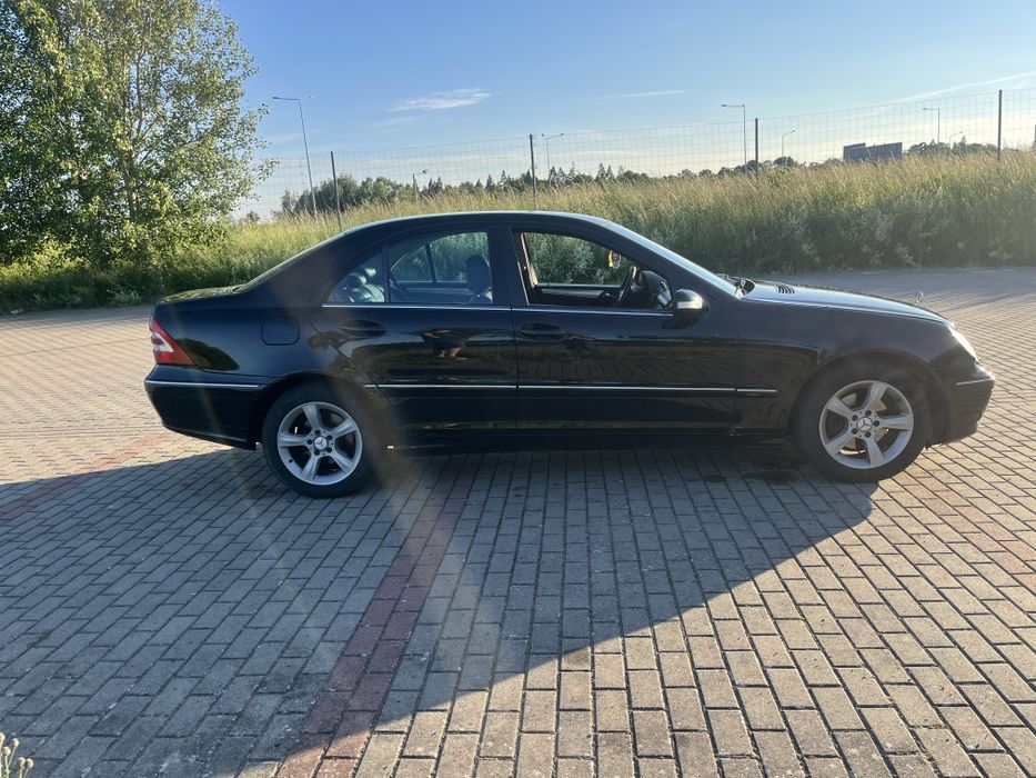 Mercedes-Benz w203 polift