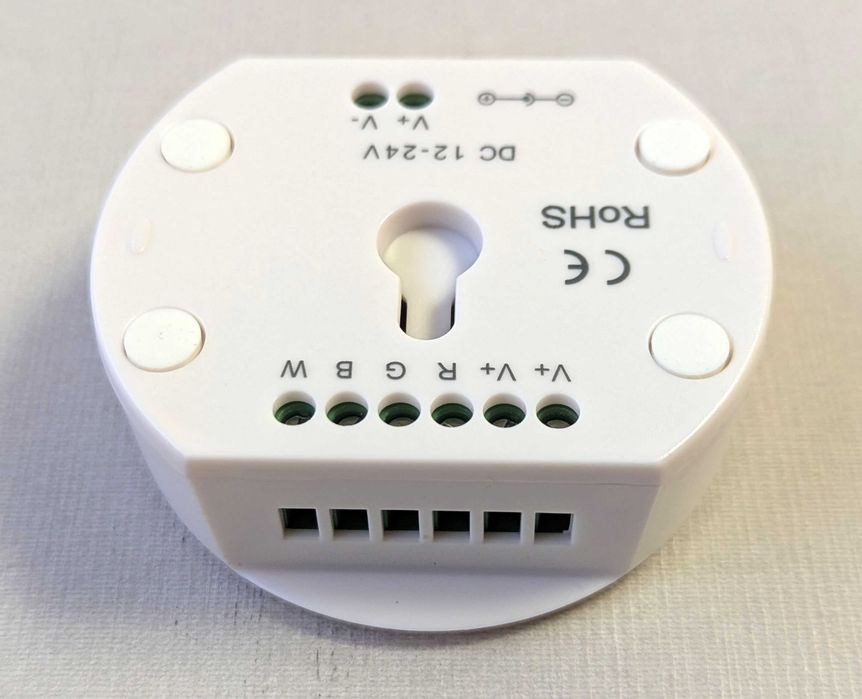 WiFi RGBW контроллер