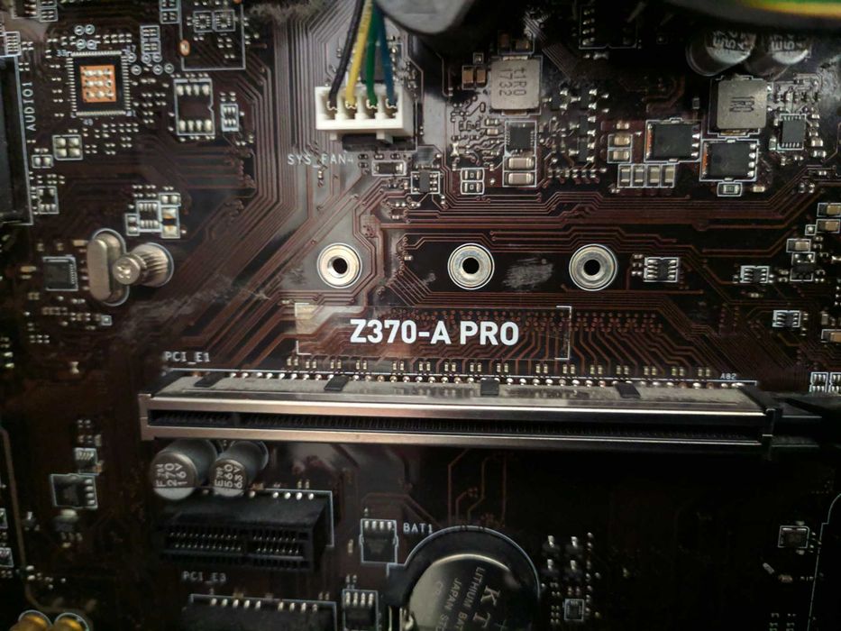 Computador - Intel i5 8400, NVIDIA GTX 1070, 16 GB RAM DDR464739778844673122