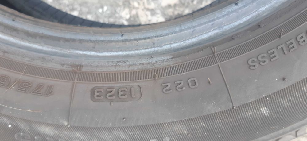 Pneu 175/65/15 - Bom estado