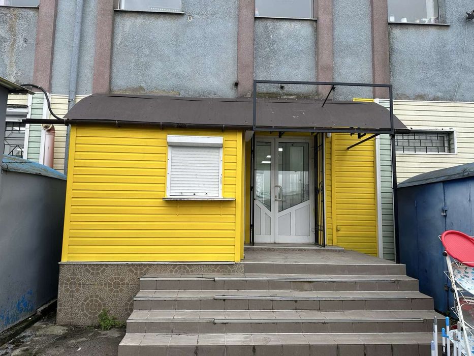 Оренда 156 м.кв ,1 зал, ремонт, центральний ринок