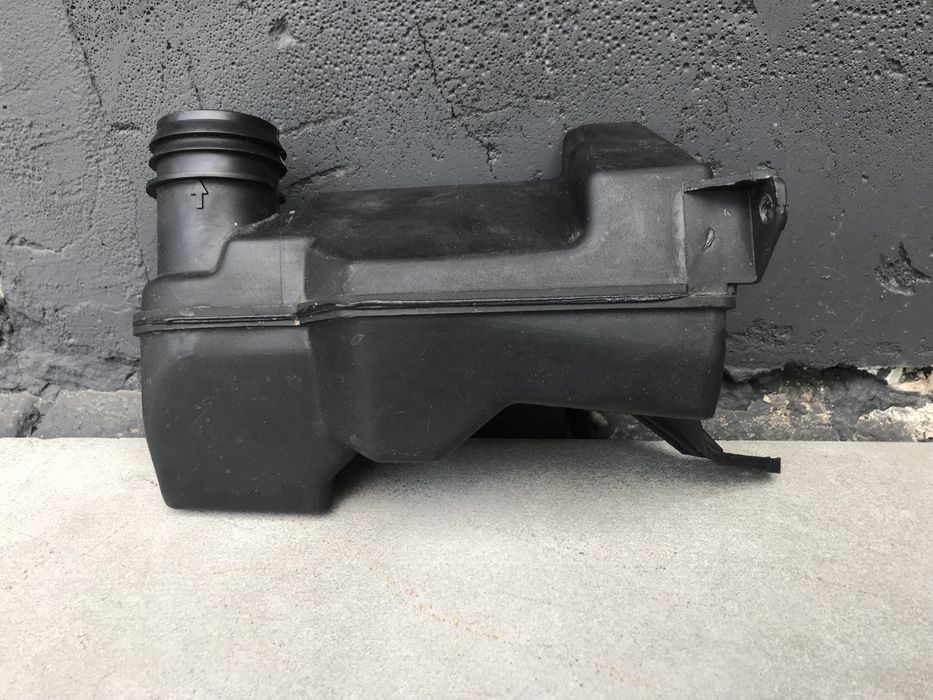 Патрубок BMW E39 E46 E60 E61 Резонатор БМВ Трубка Патрубок Воздуховод